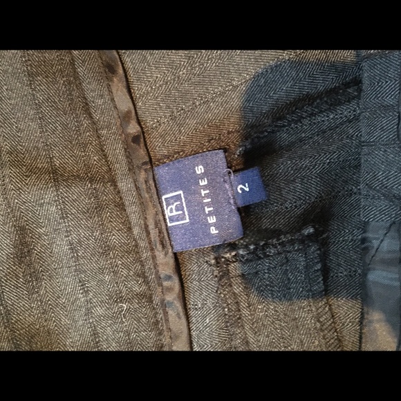 Grey with slight back stripe wide leg dress pants. - Picture 5 of 6